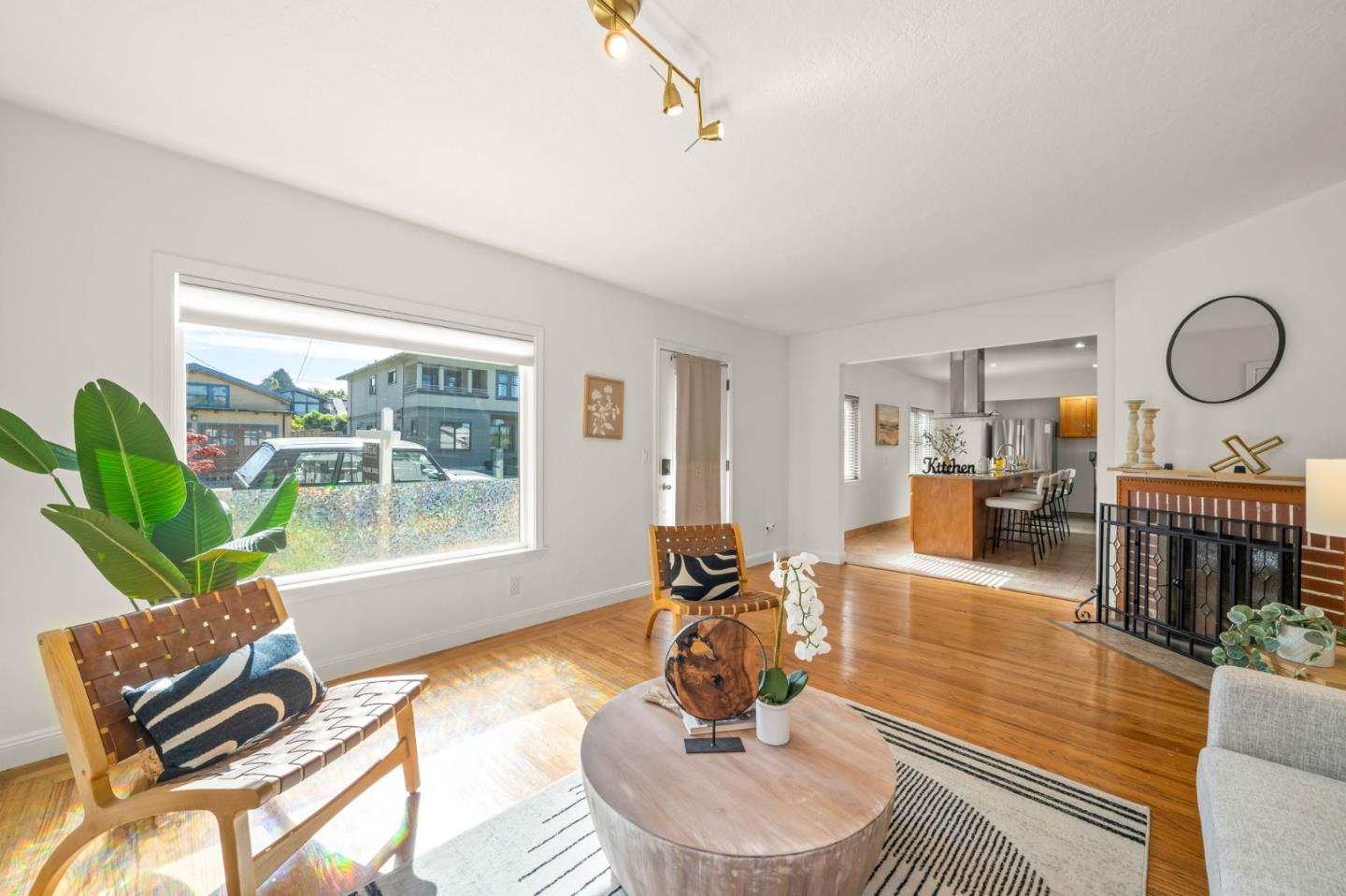 1330 NORTHSIDE Avenue