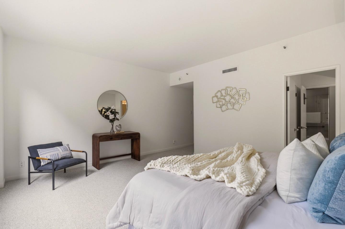 101 Lombard ST 201E