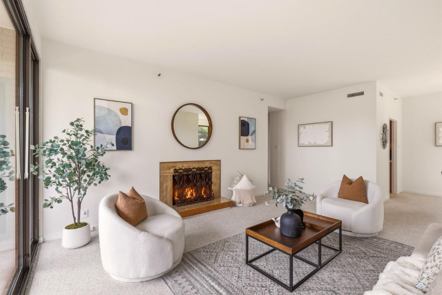 101 Lombard ST 201E