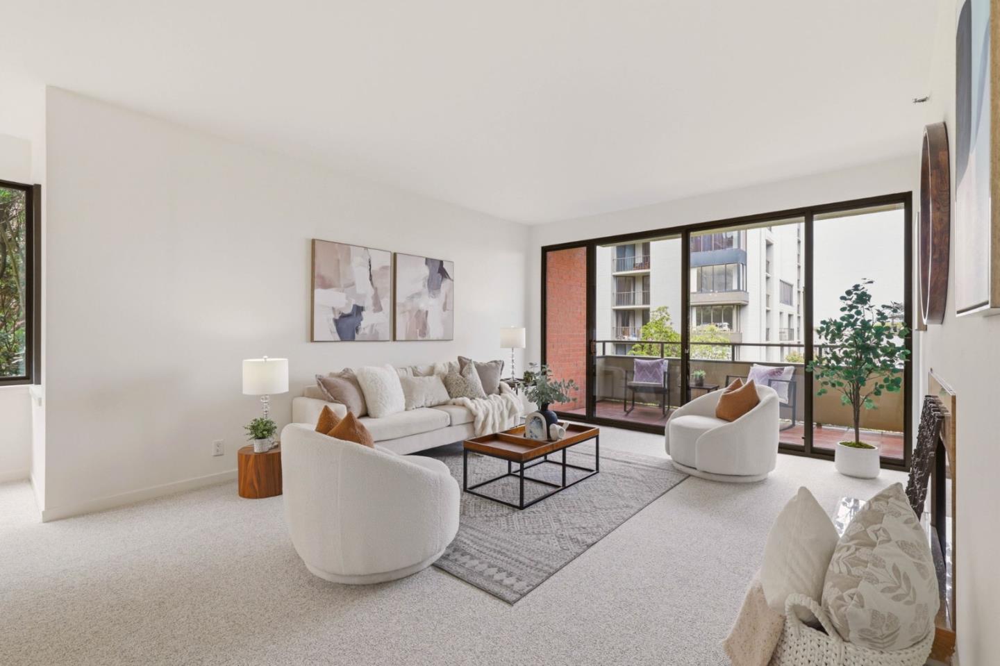 101 Lombard ST 201E