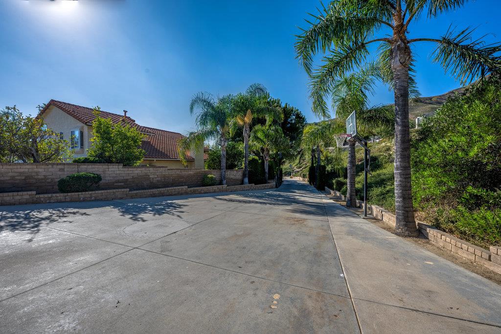 17813 Oakrock CT
