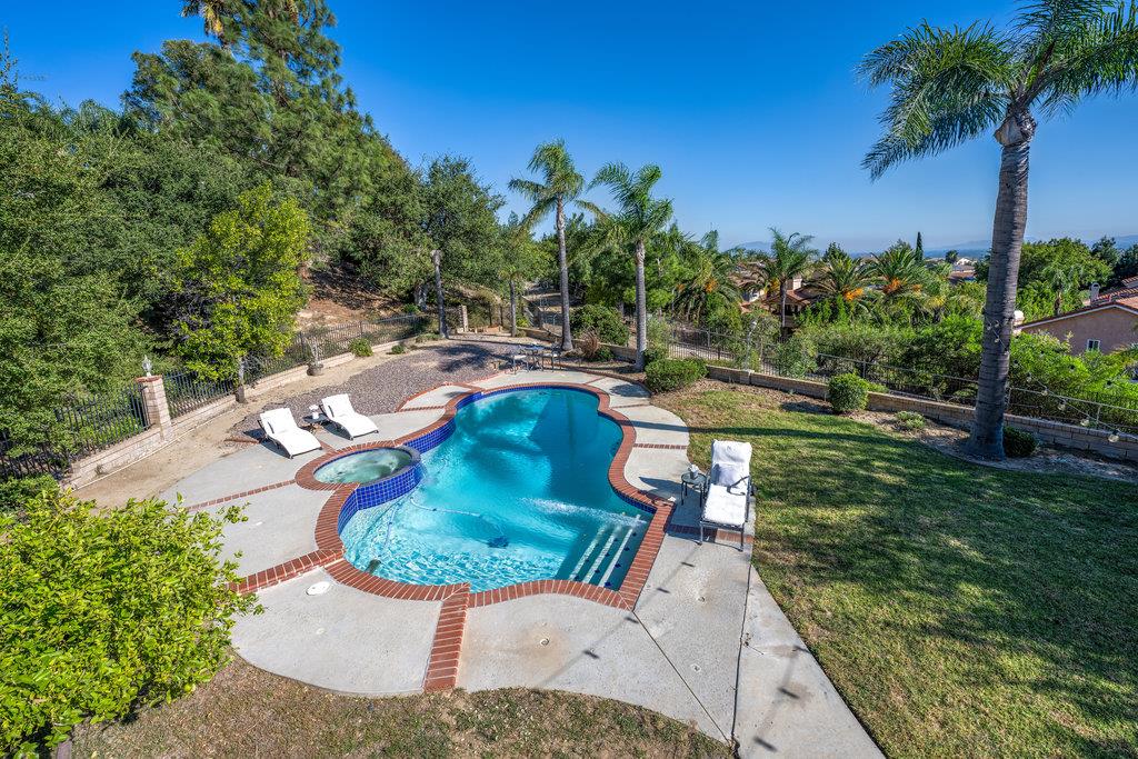 17813 Oakrock CT