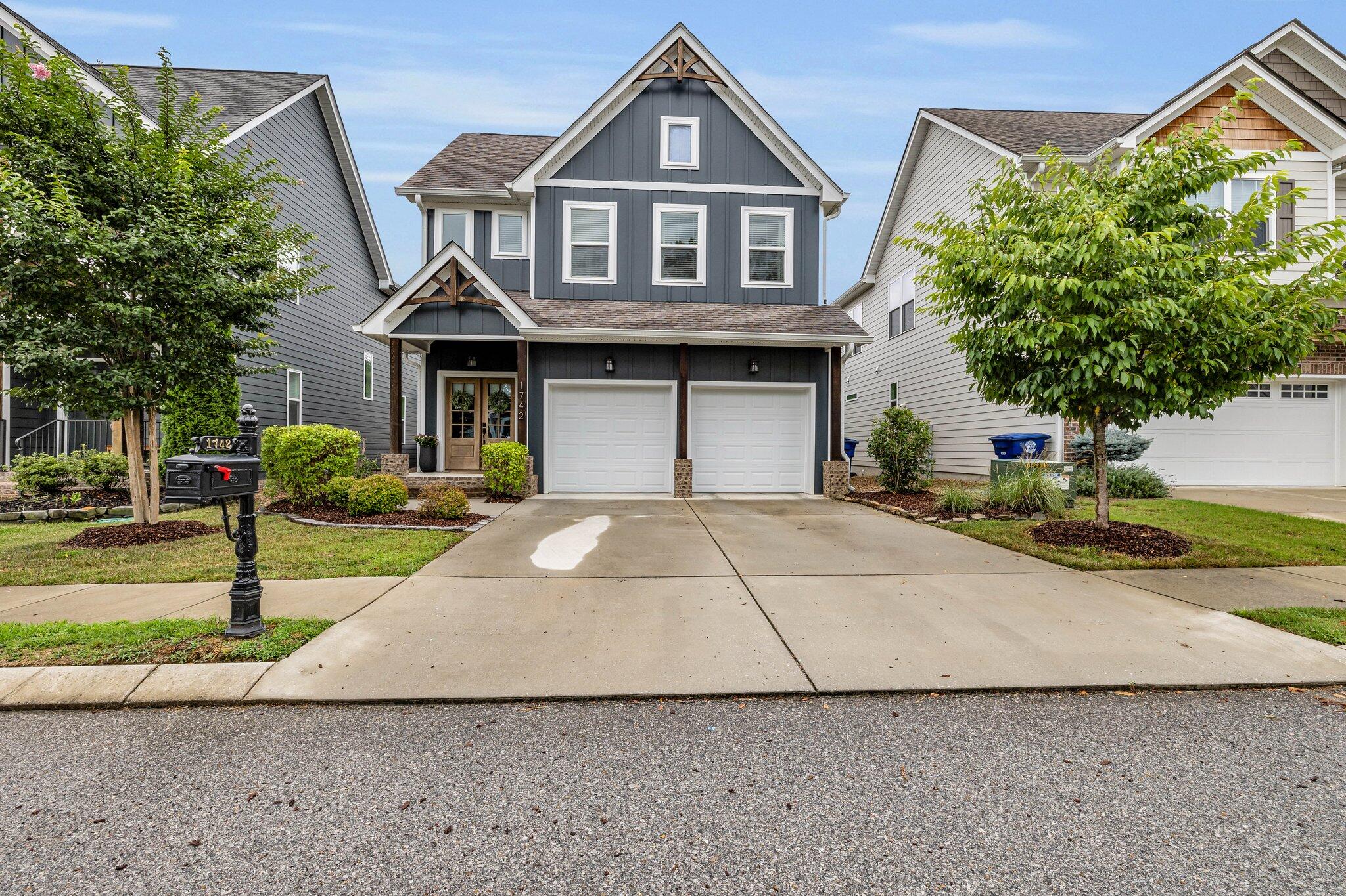 1742 Seven Pines Lane