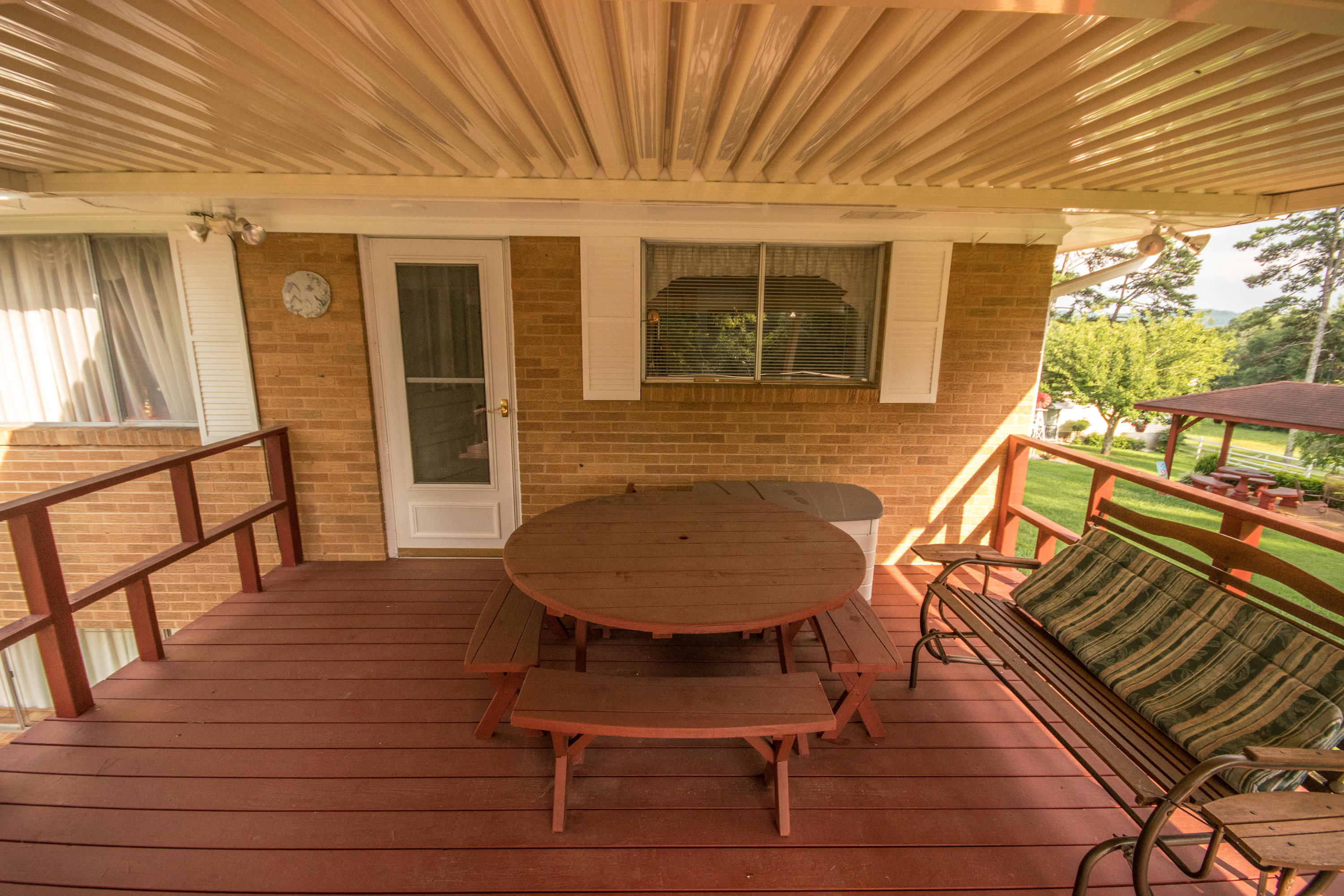 1338 Thrasher Pike