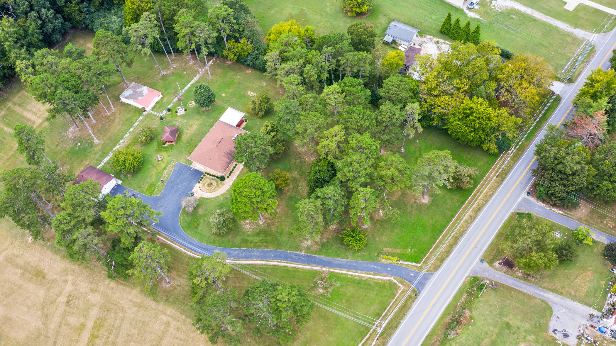 1338 Thrasher Pike