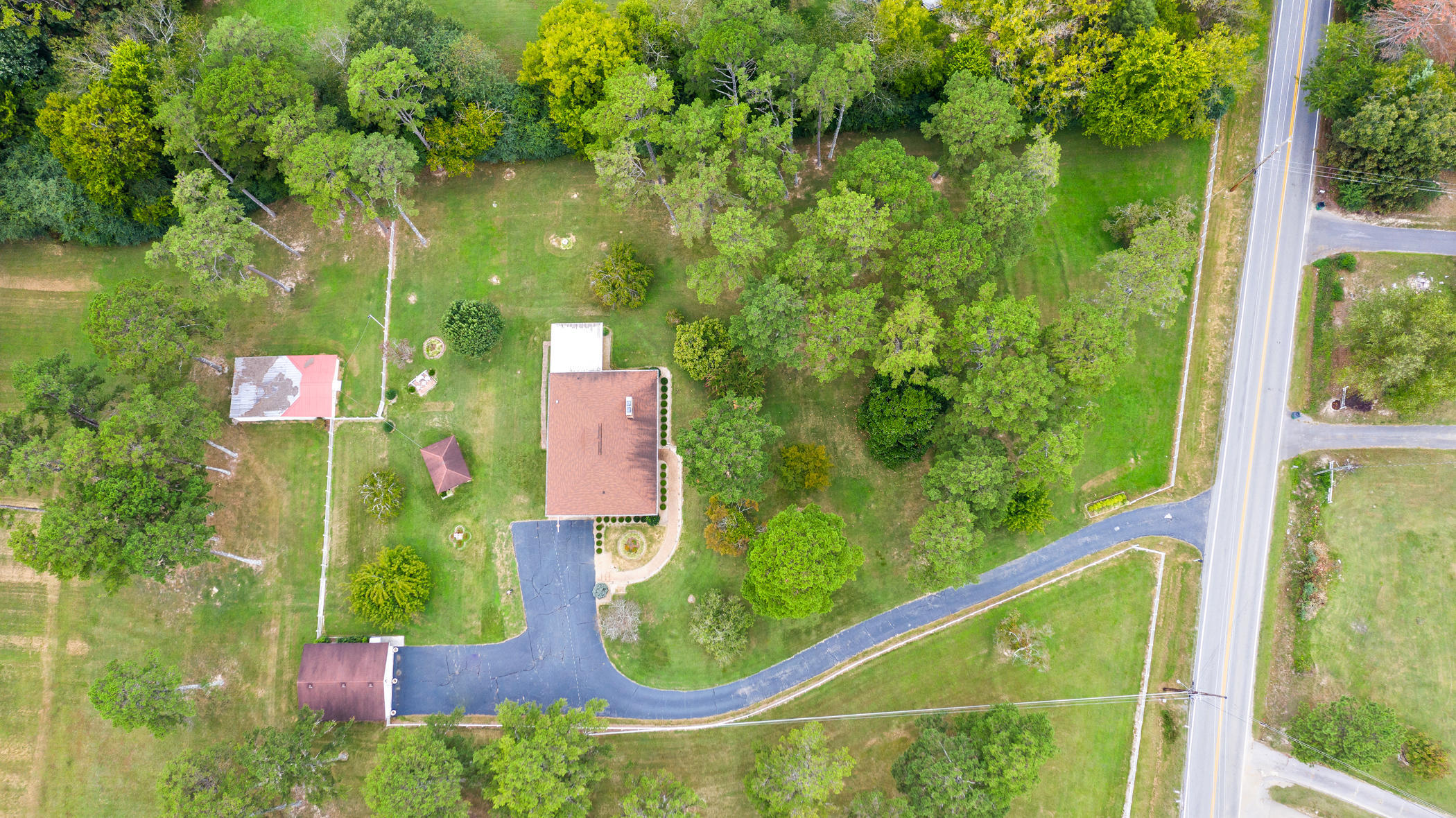 1338 Thrasher Pike