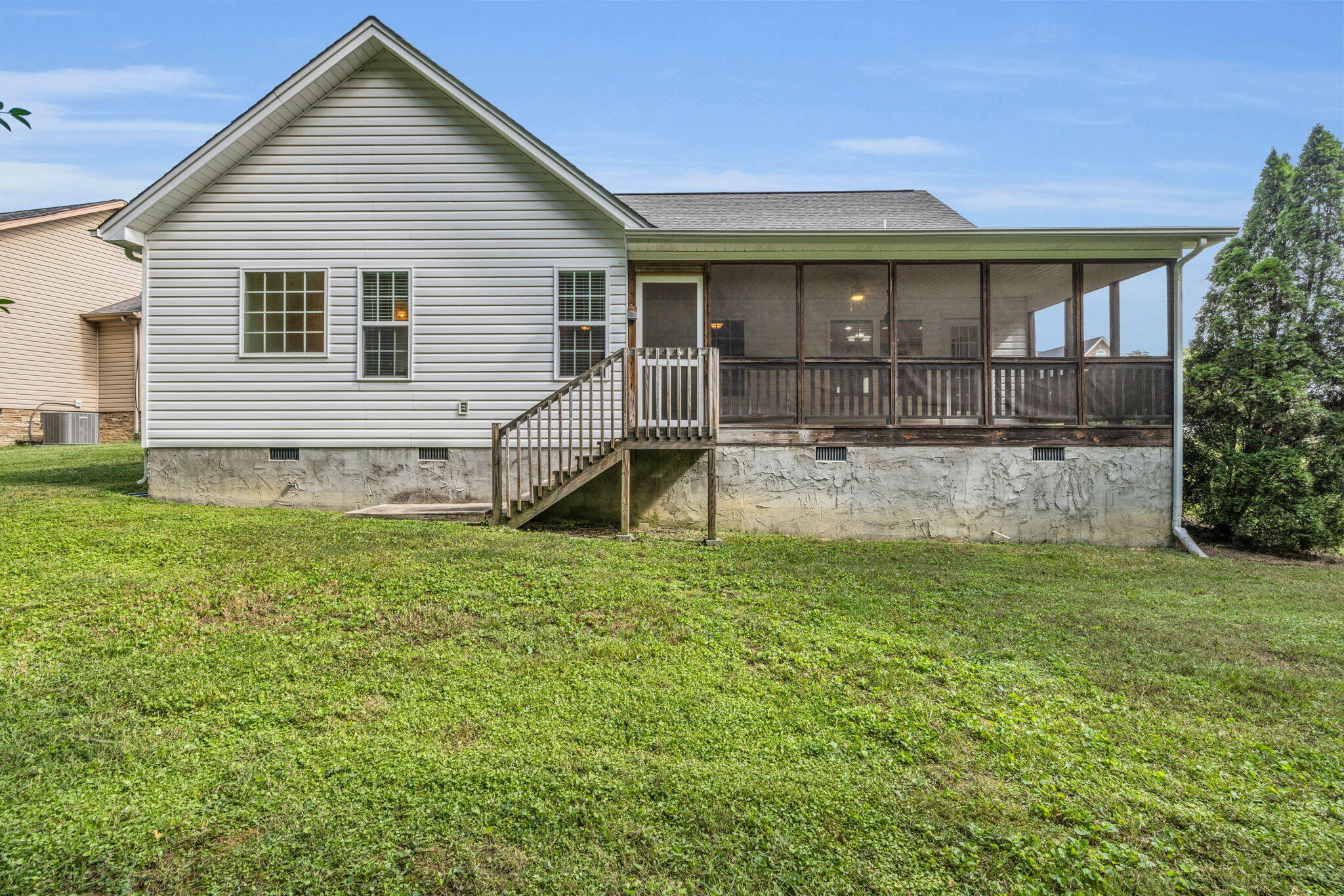828 Soaring Eagle Circle