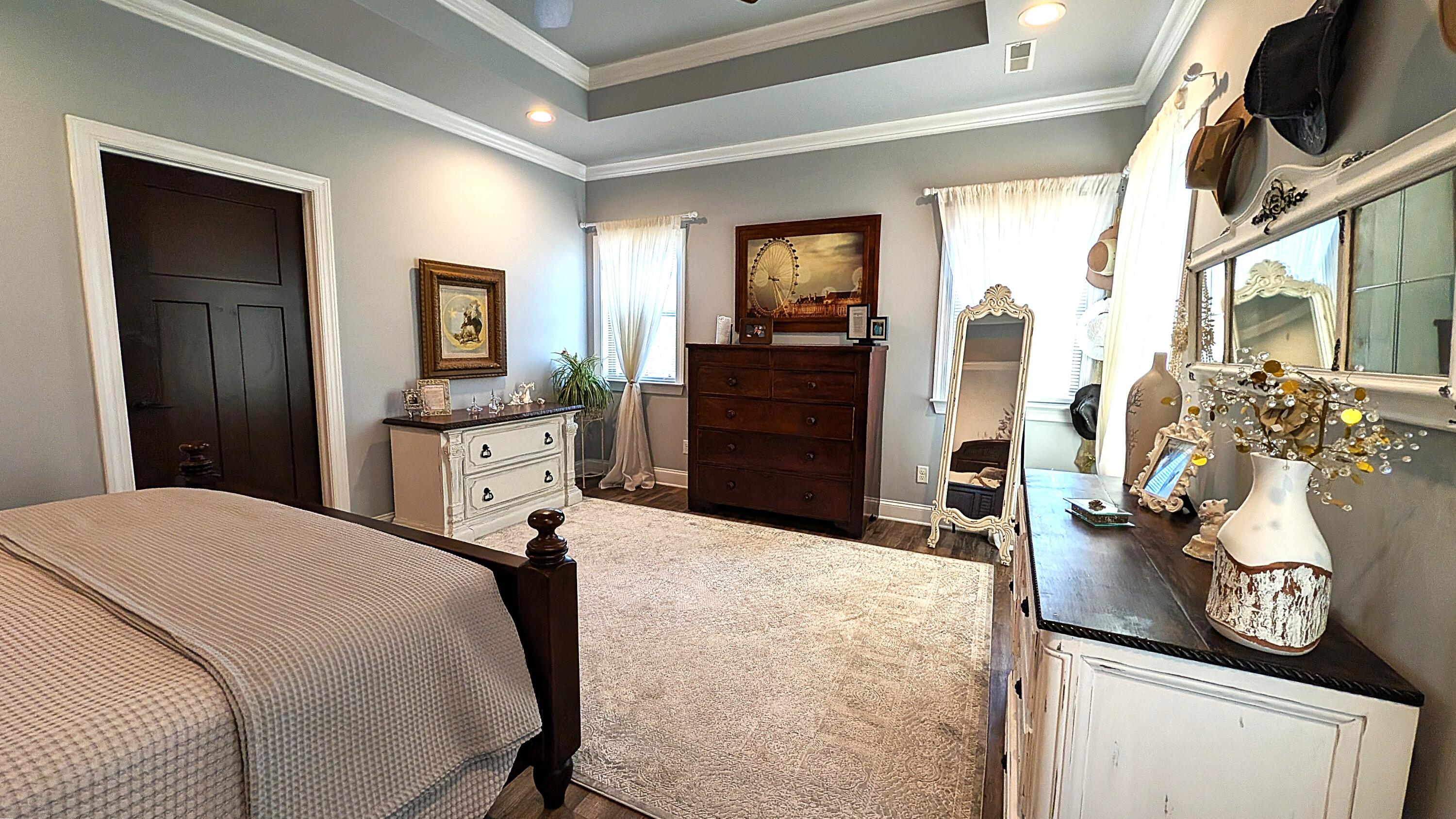 6236 River Stream Drive