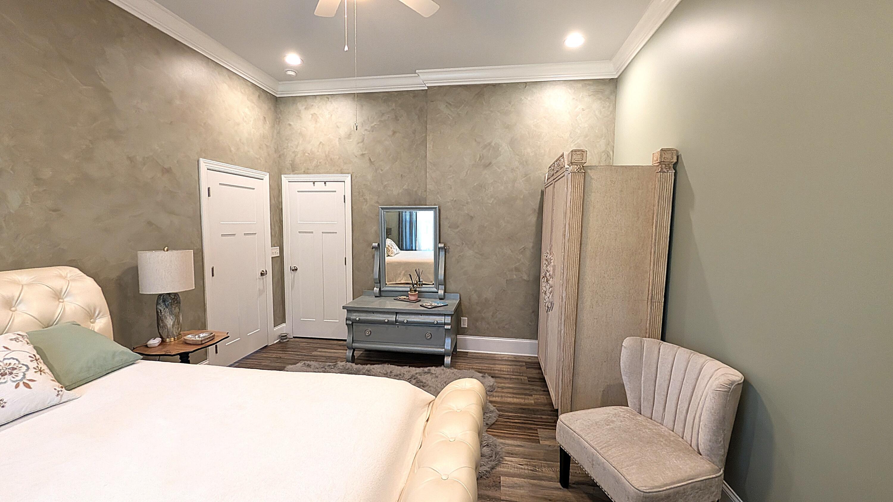 6236 River Stream Drive