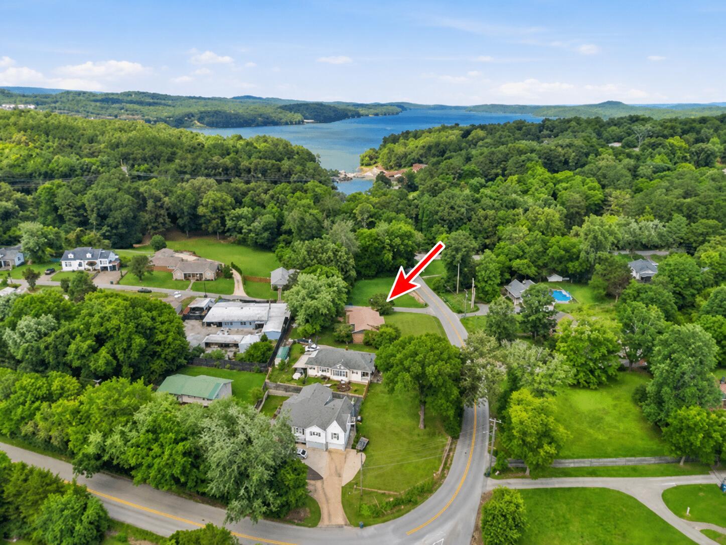 3416 Roberts Road