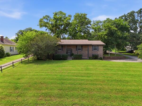 3416 Roberts Road