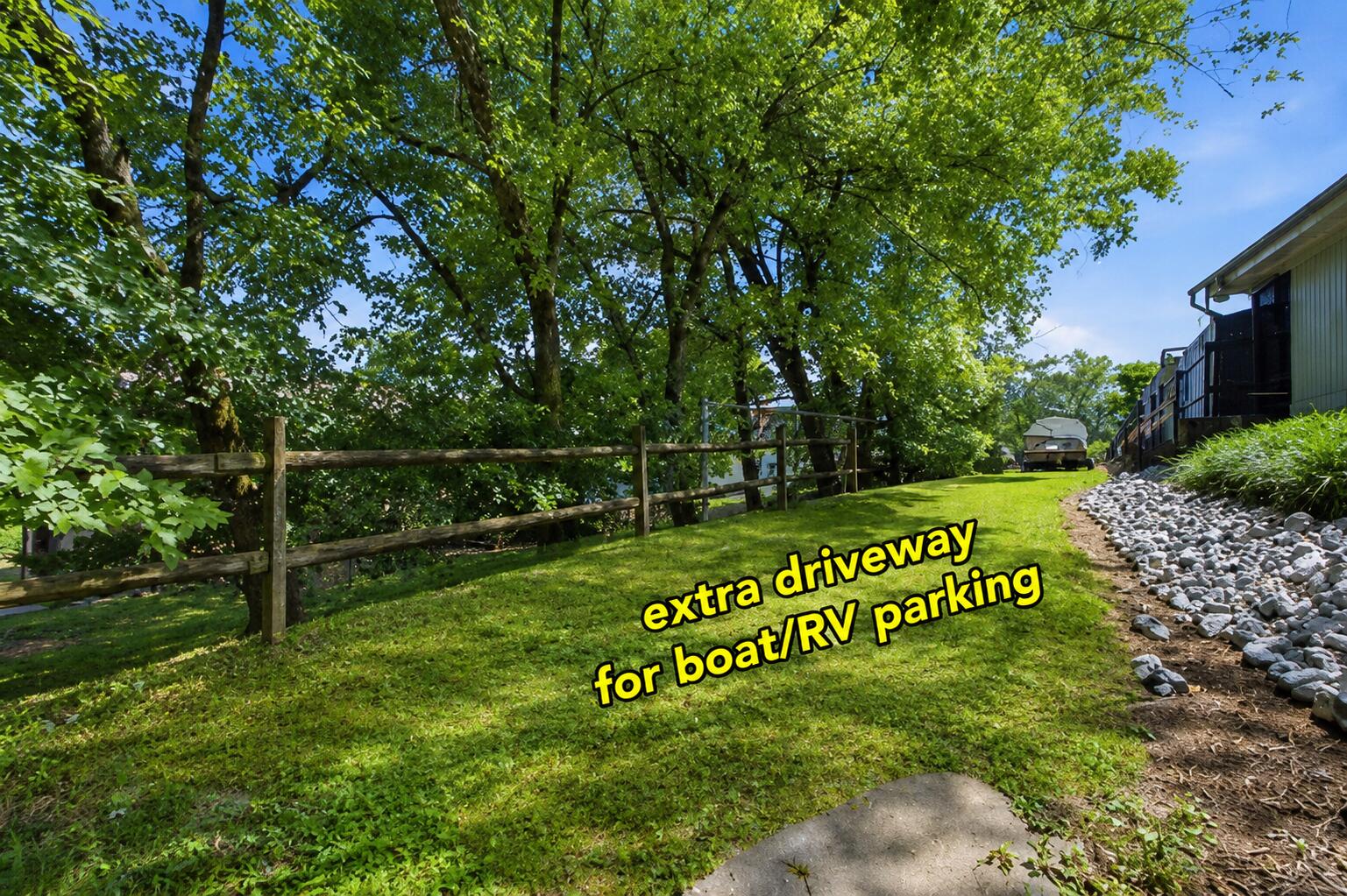 3416 Roberts Road