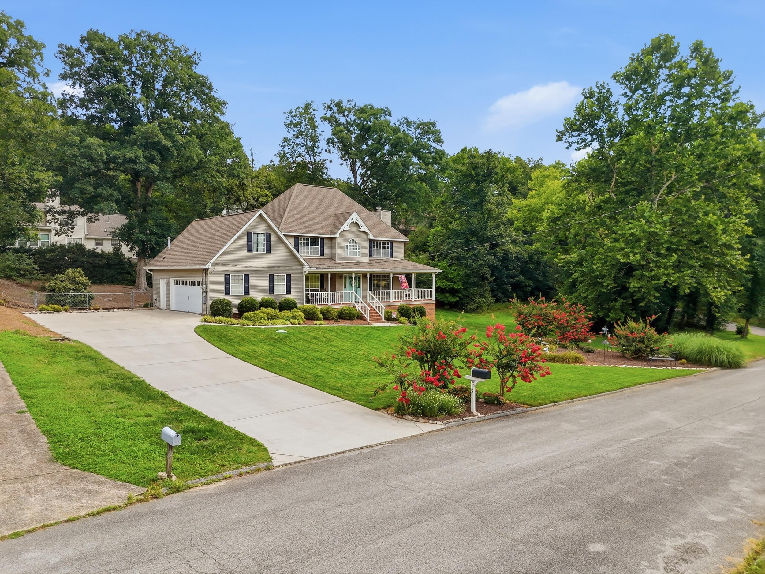 715 Stone Crest Circle