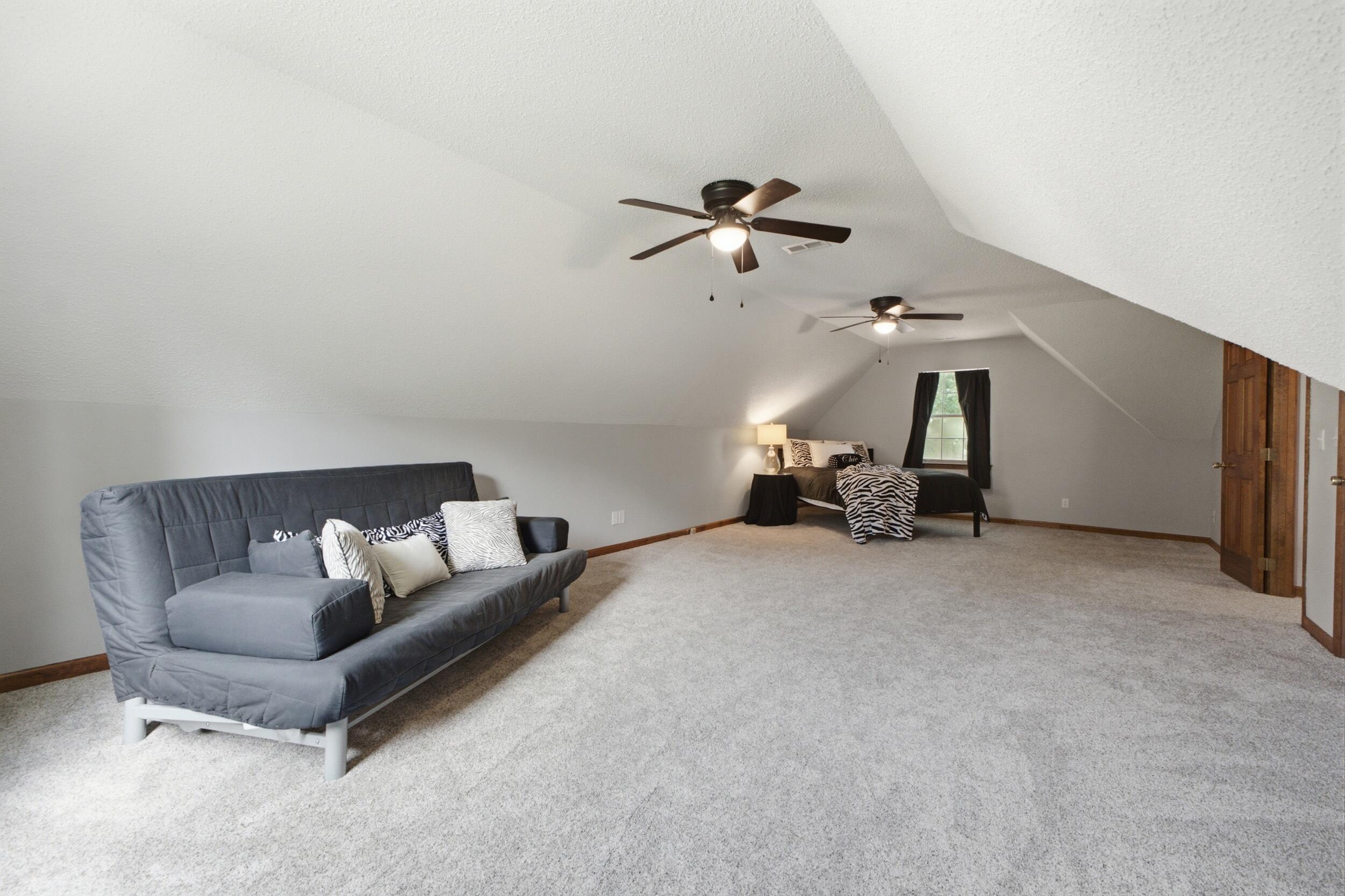 715 Stone Crest Circle