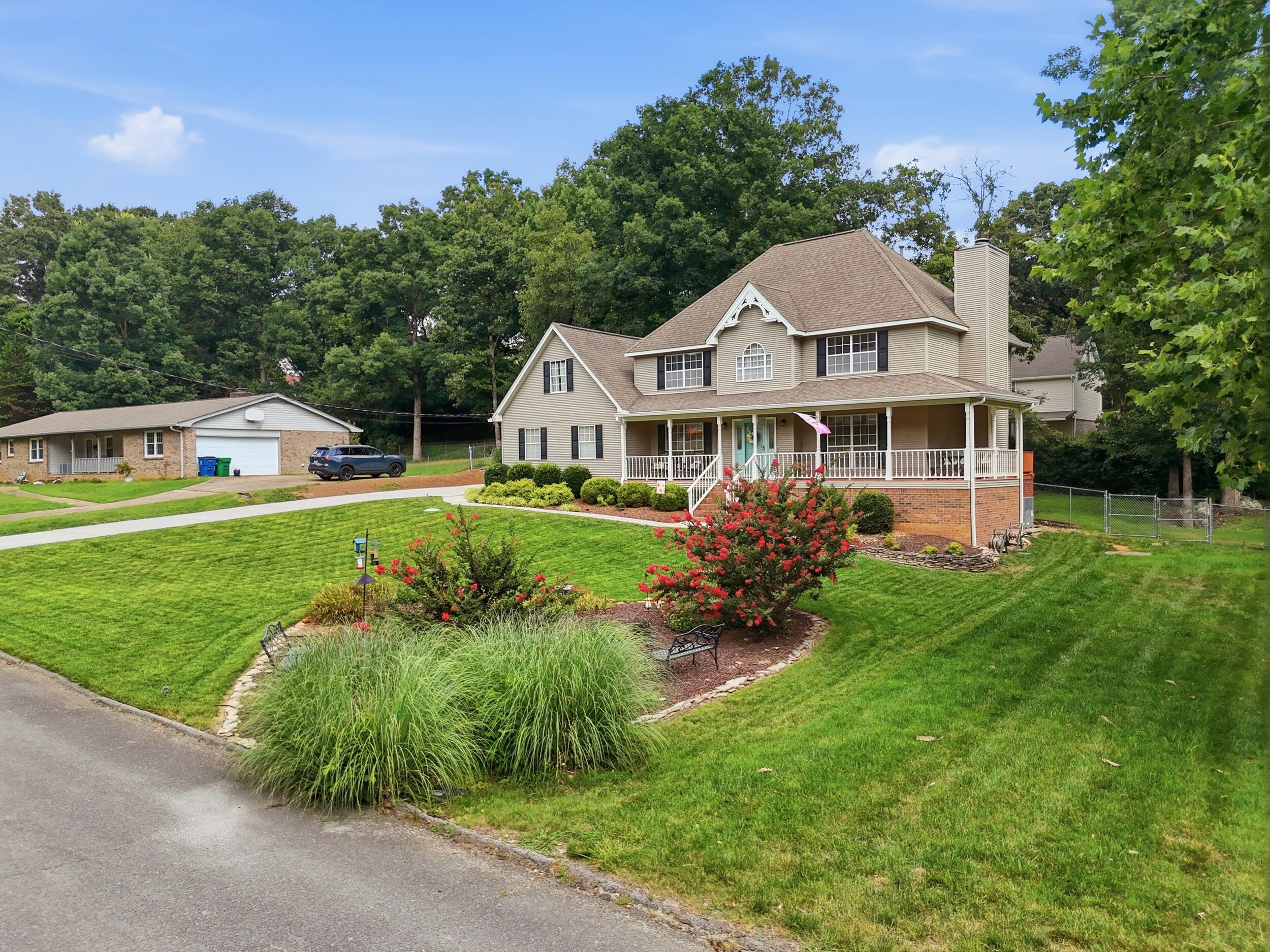 715 Stone Crest Circle