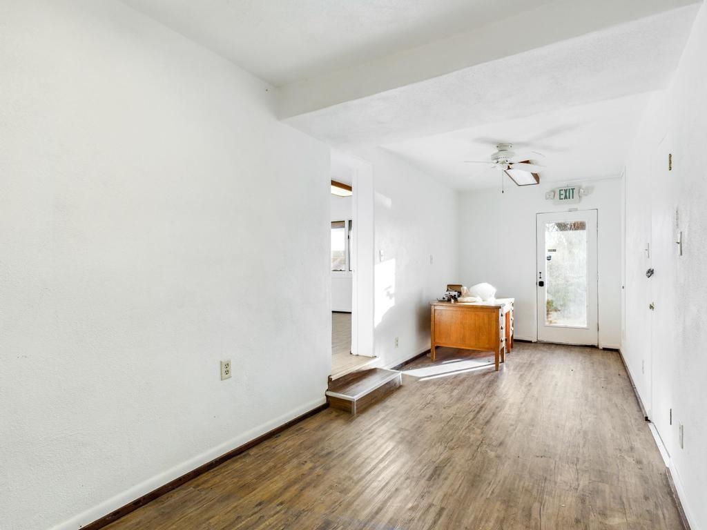 623 and 627 Paseo del Pueblo Sur