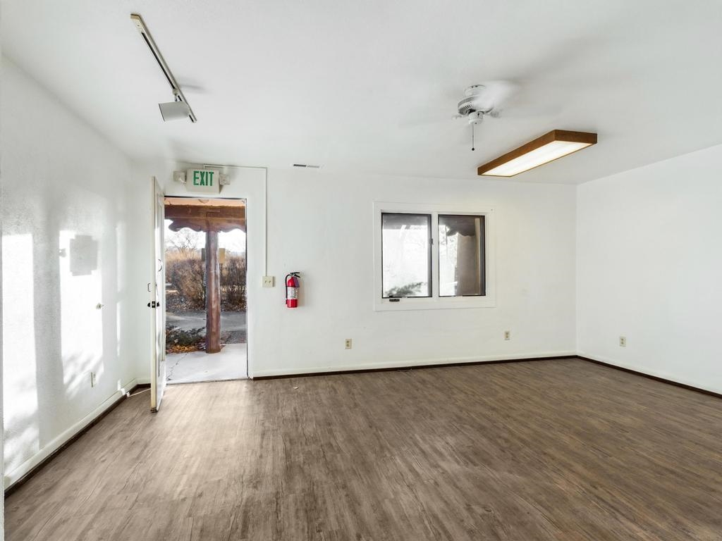 623 and 627 Paseo del Pueblo Sur