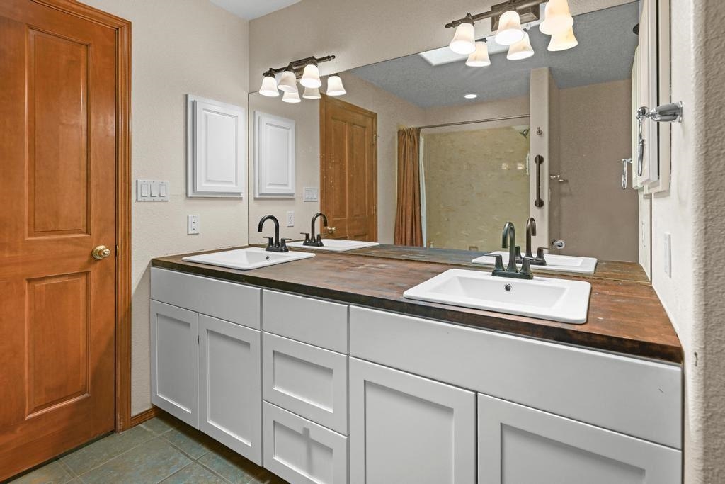 55 Sierra Blanca Circle