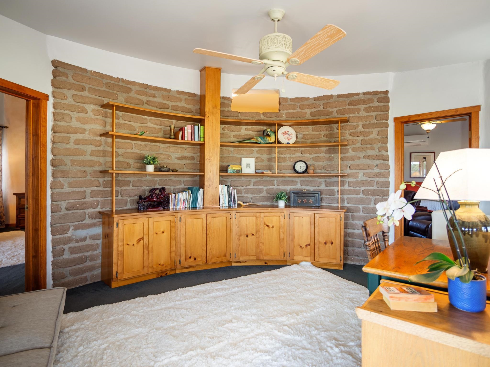 47 A and B Poleo Road