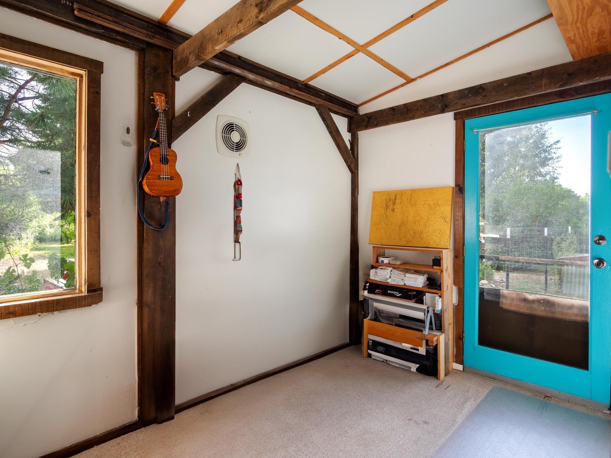 47 A and B Poleo Road