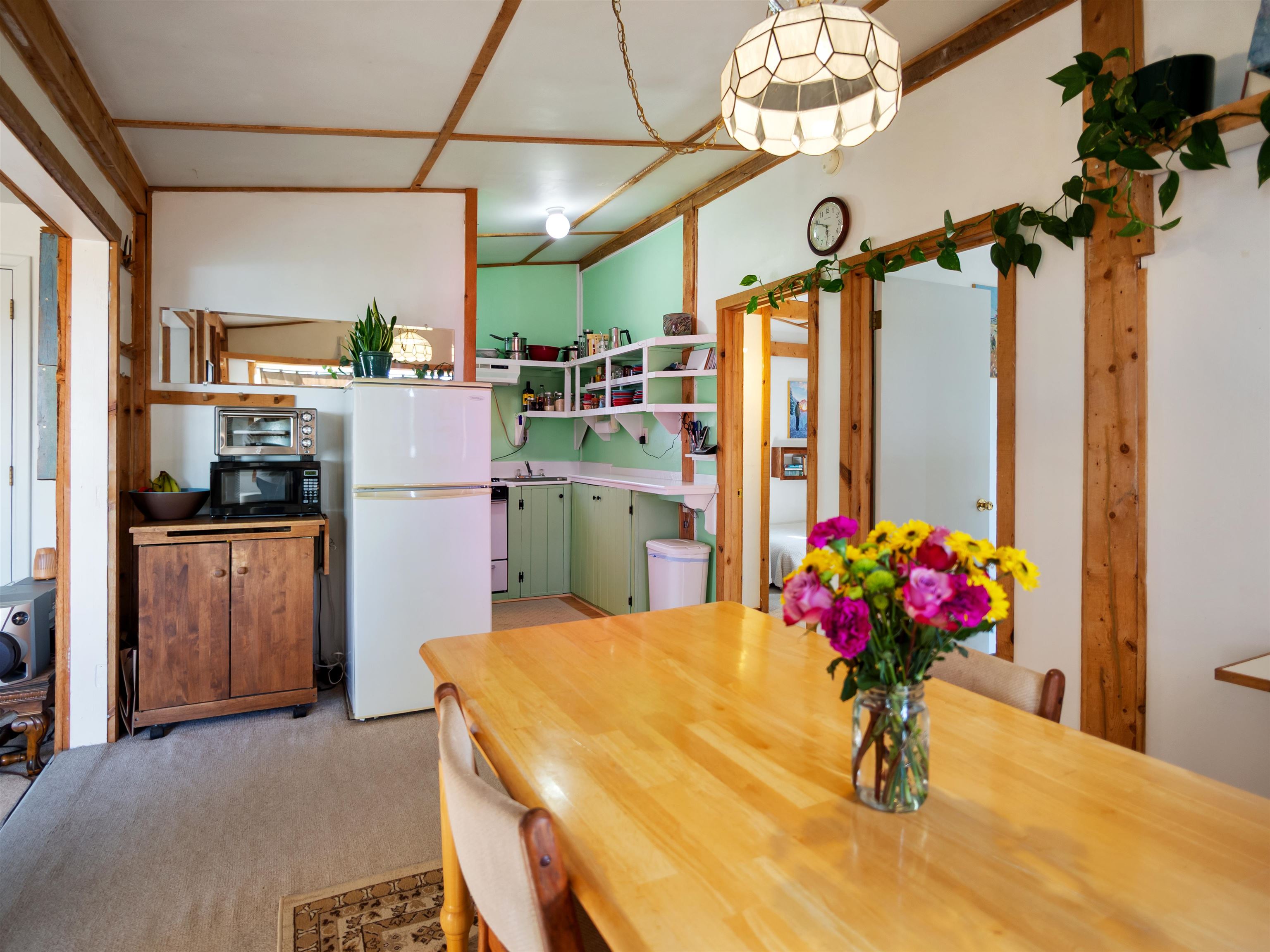 47 A and B Poleo Road