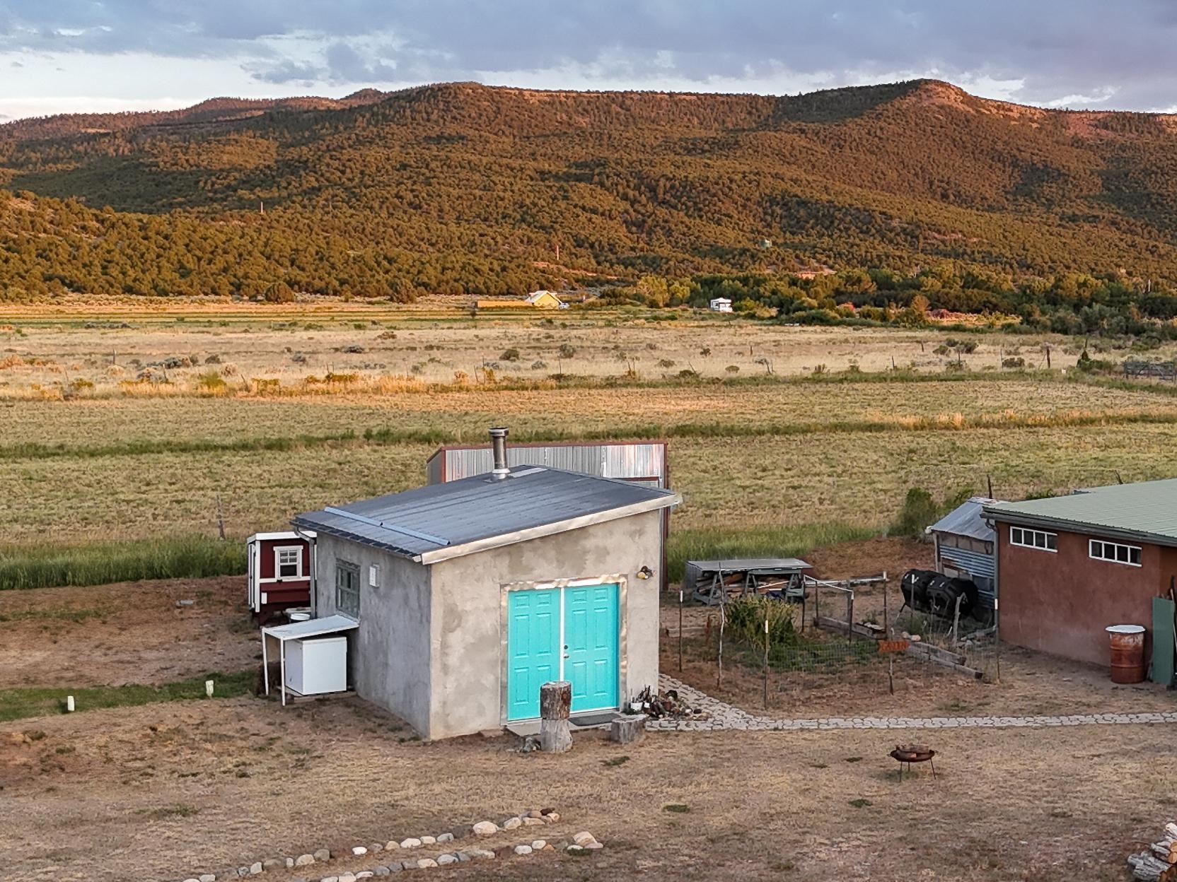 47 A and B Poleo Road