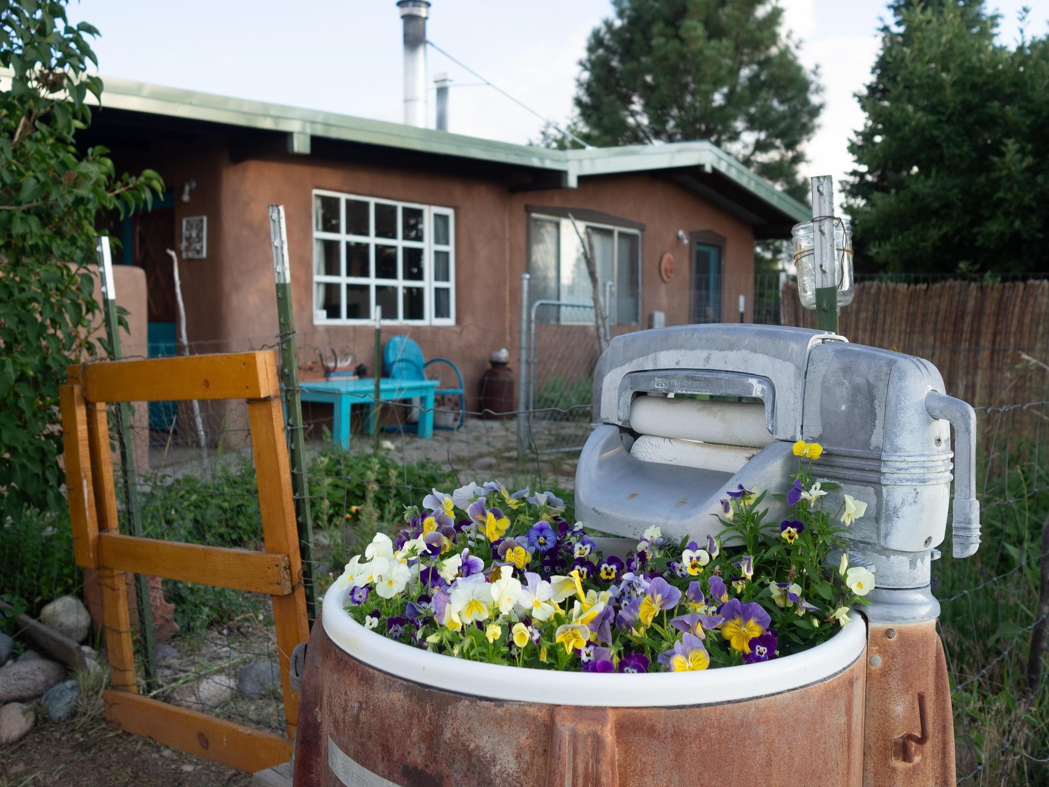 47 A and B Poleo Road