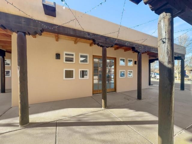 330 Paseo del Pueblo Sur