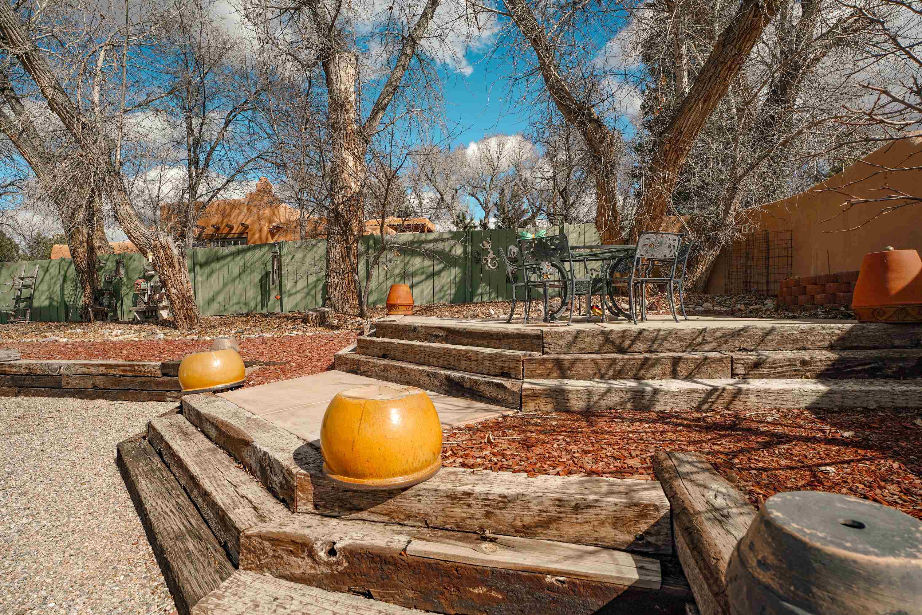 525 La Lomita Unit: H