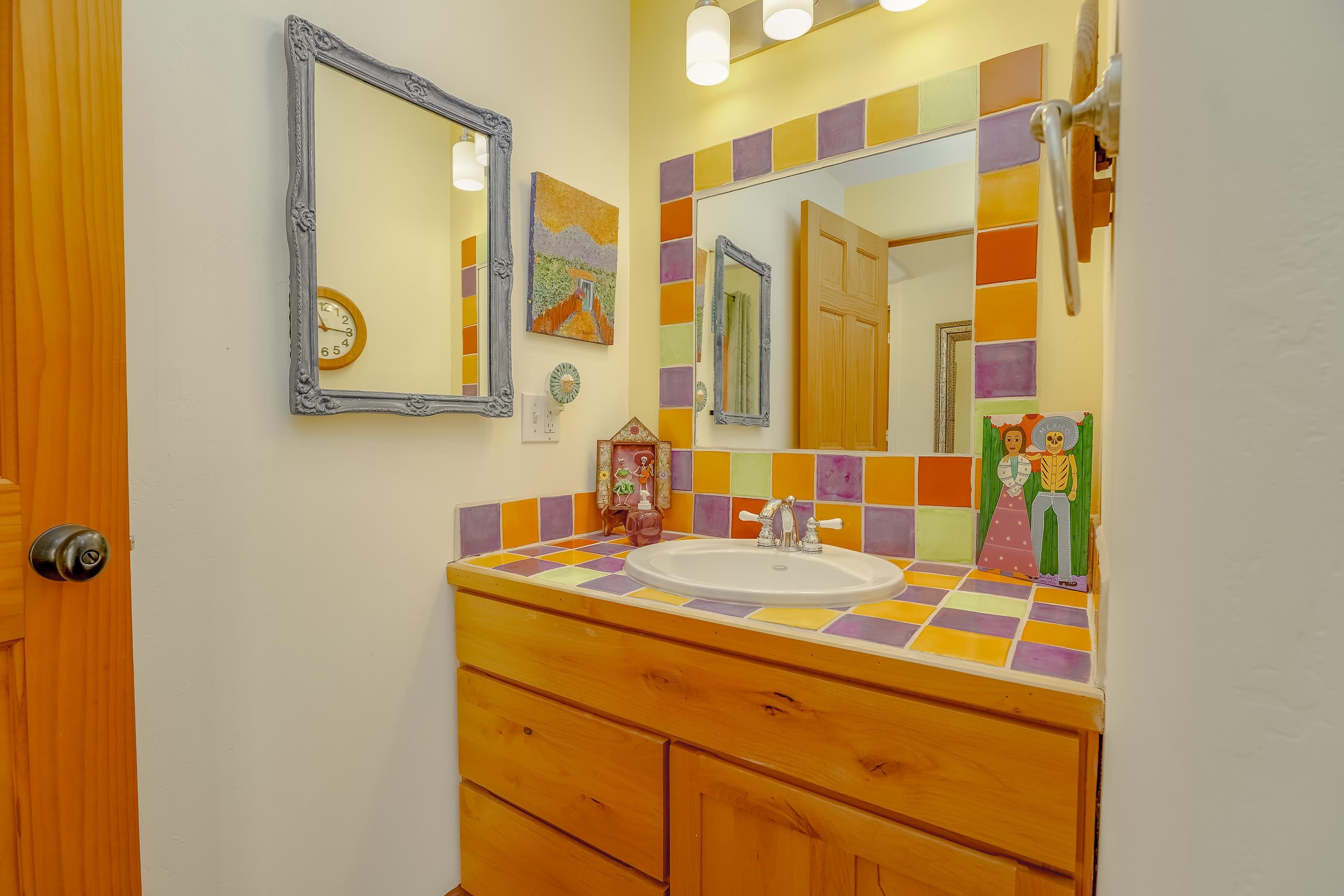 525 La Lomita Unit: H