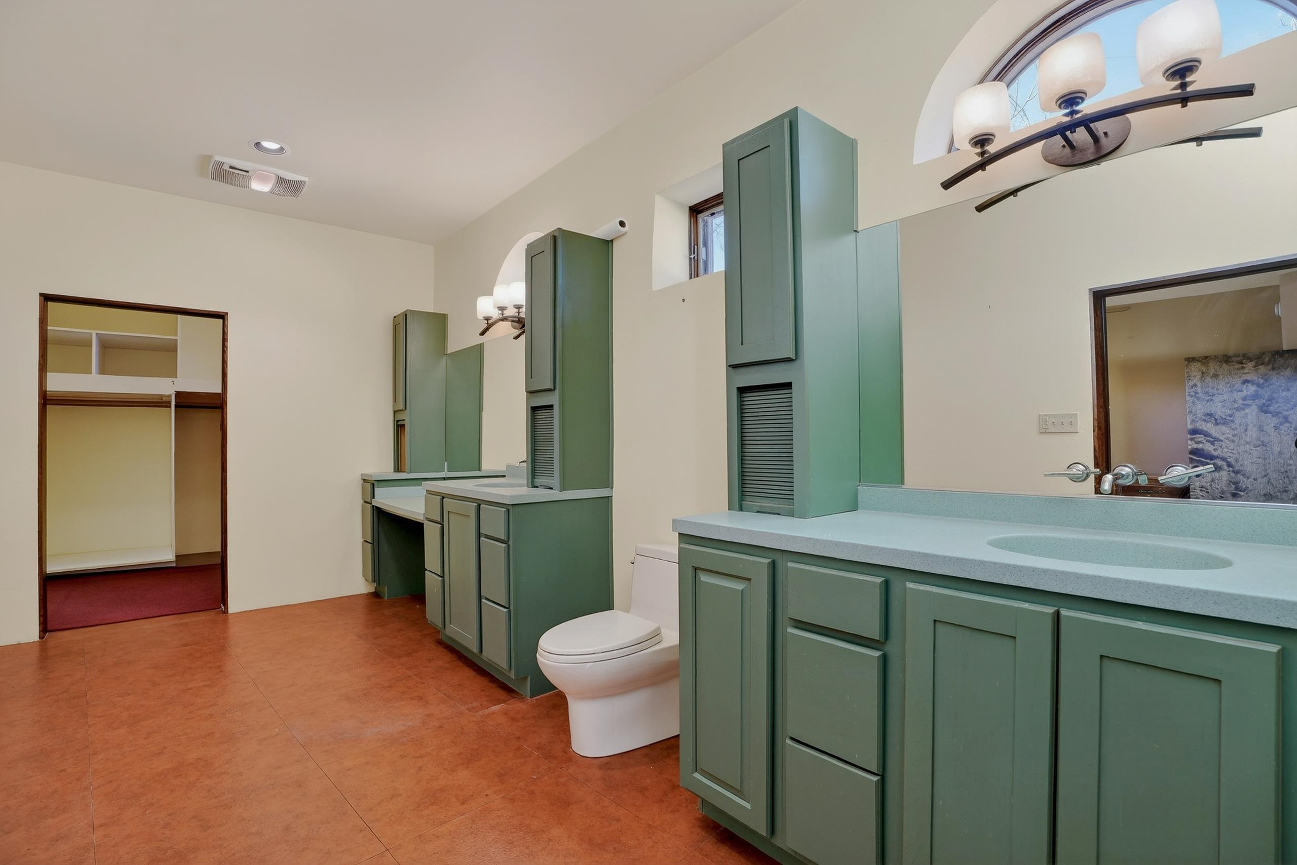 314 Spruce Ln