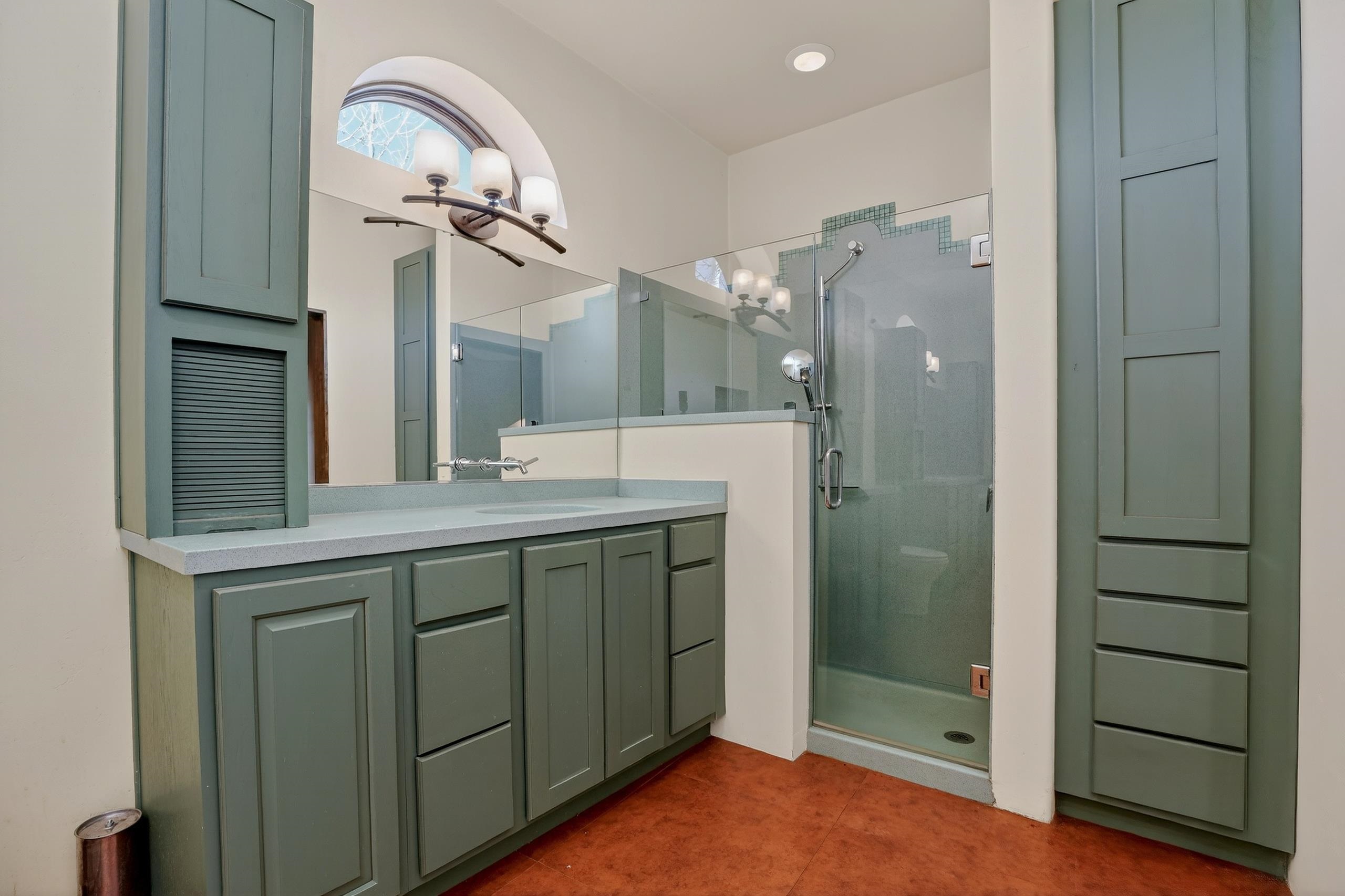 314 Spruce Ln