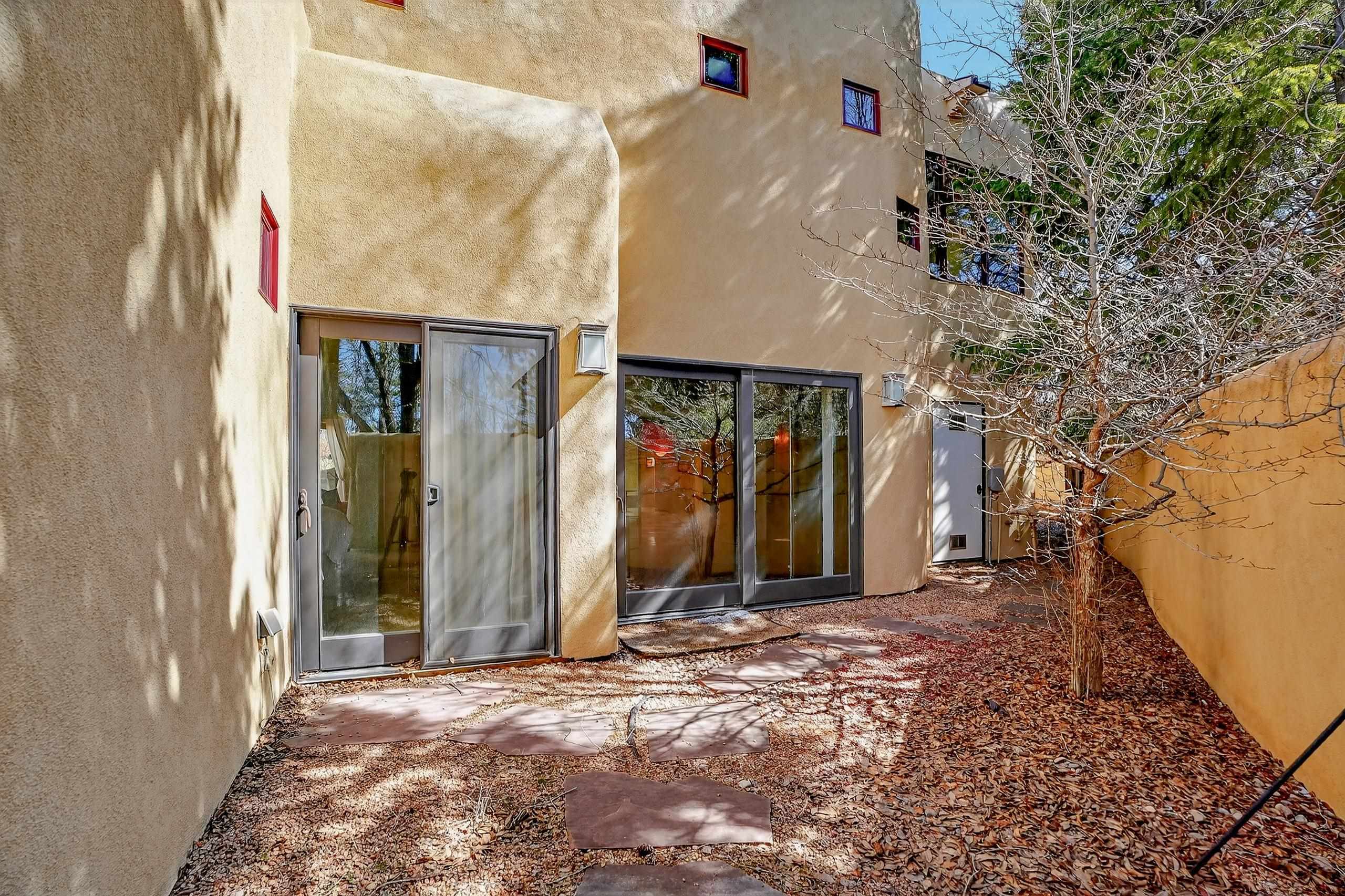 314 Spruce Ln
