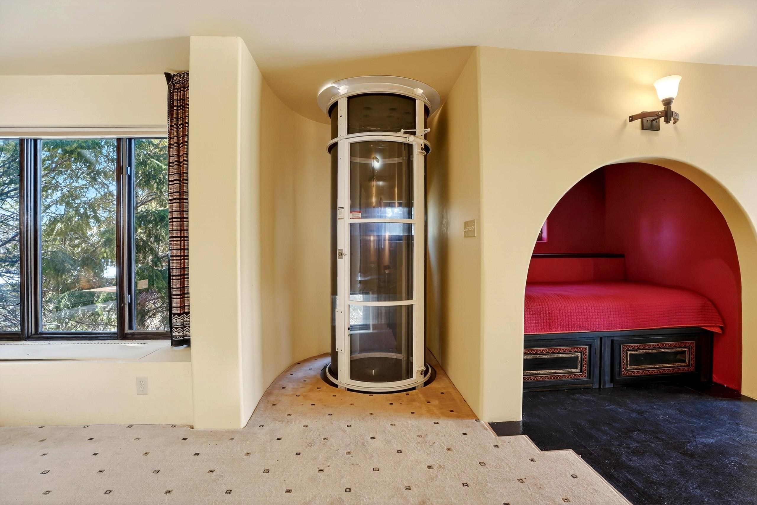 314 Spruce Ln