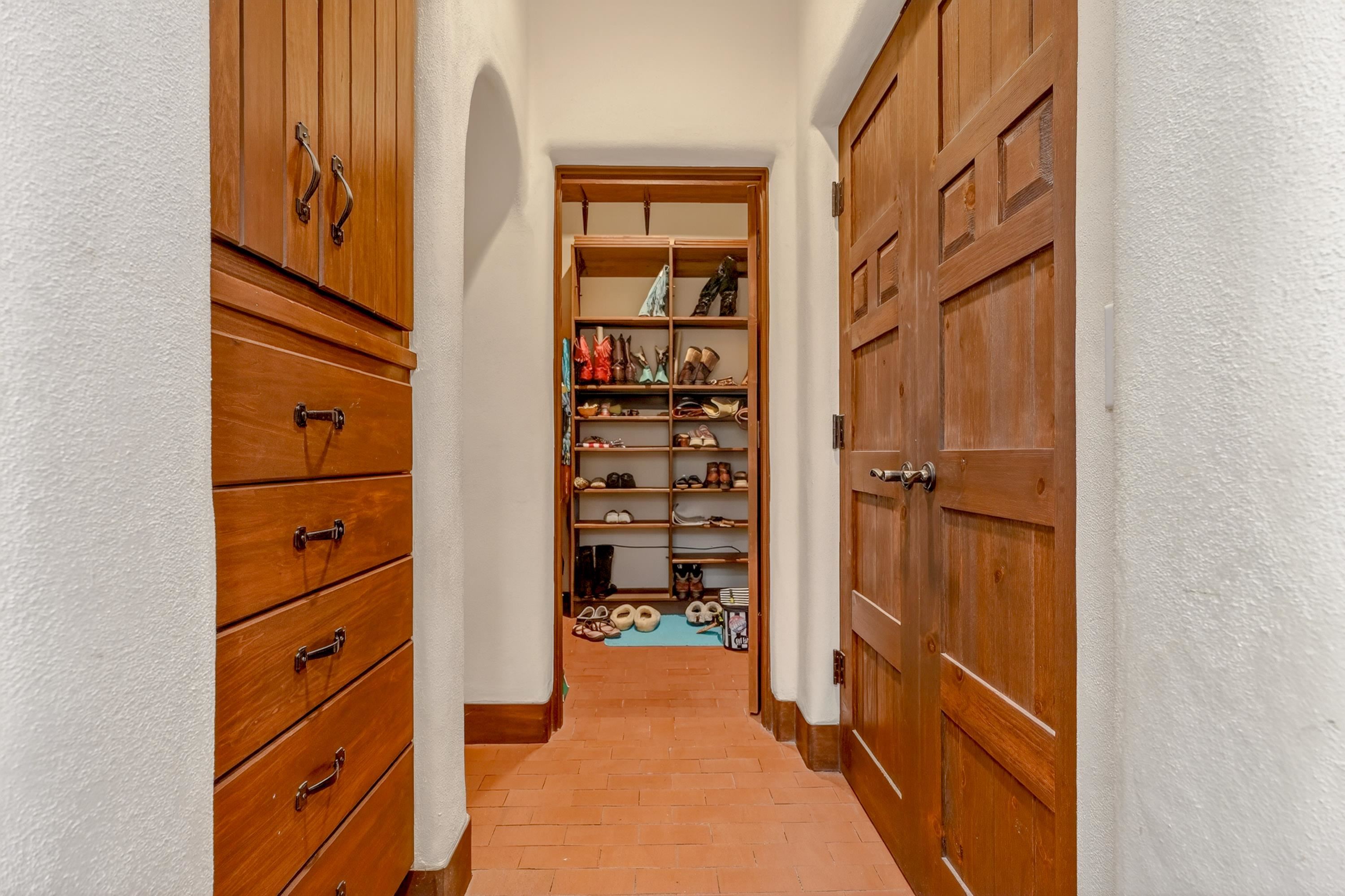 414 Theodora St