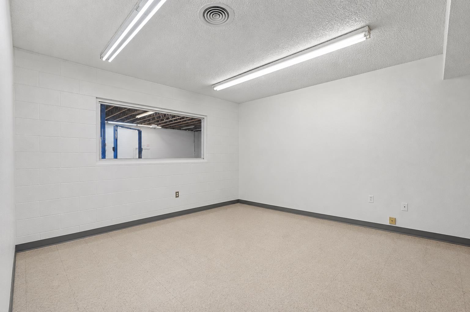 1040 Paseo del Puebllo Sur