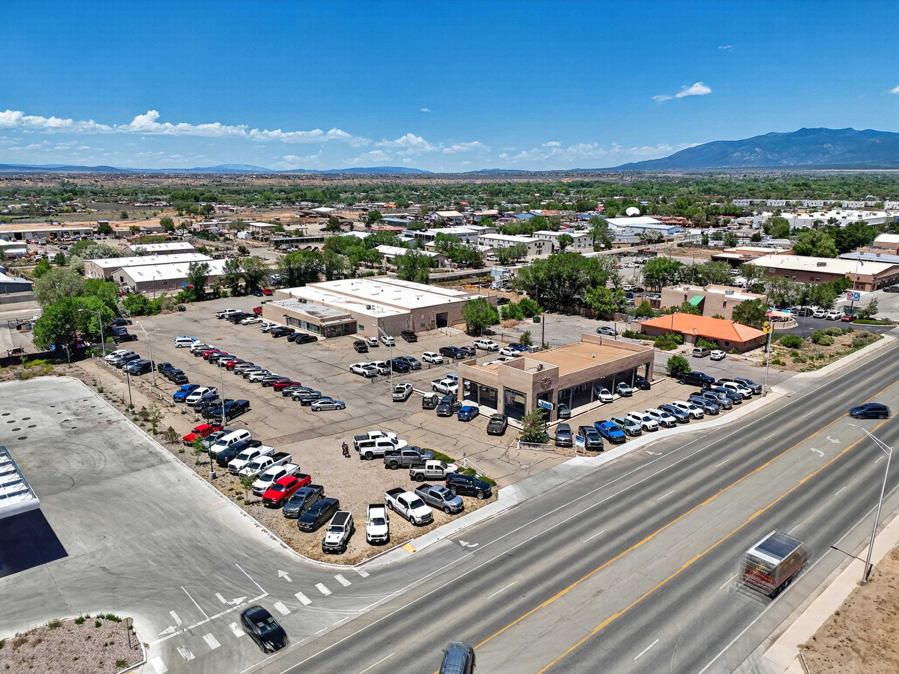 1040 Paseo del Puebllo Sur