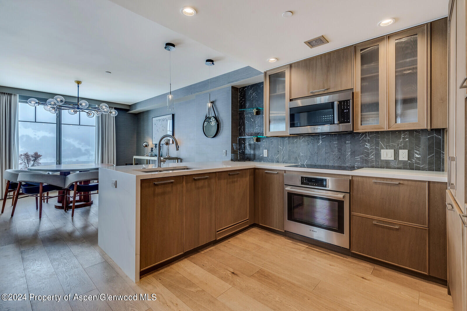 130 Wood Road, 601