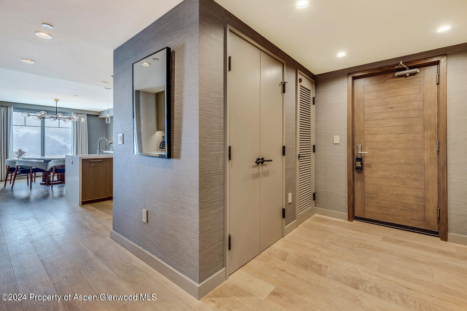 130 Wood Road, 601