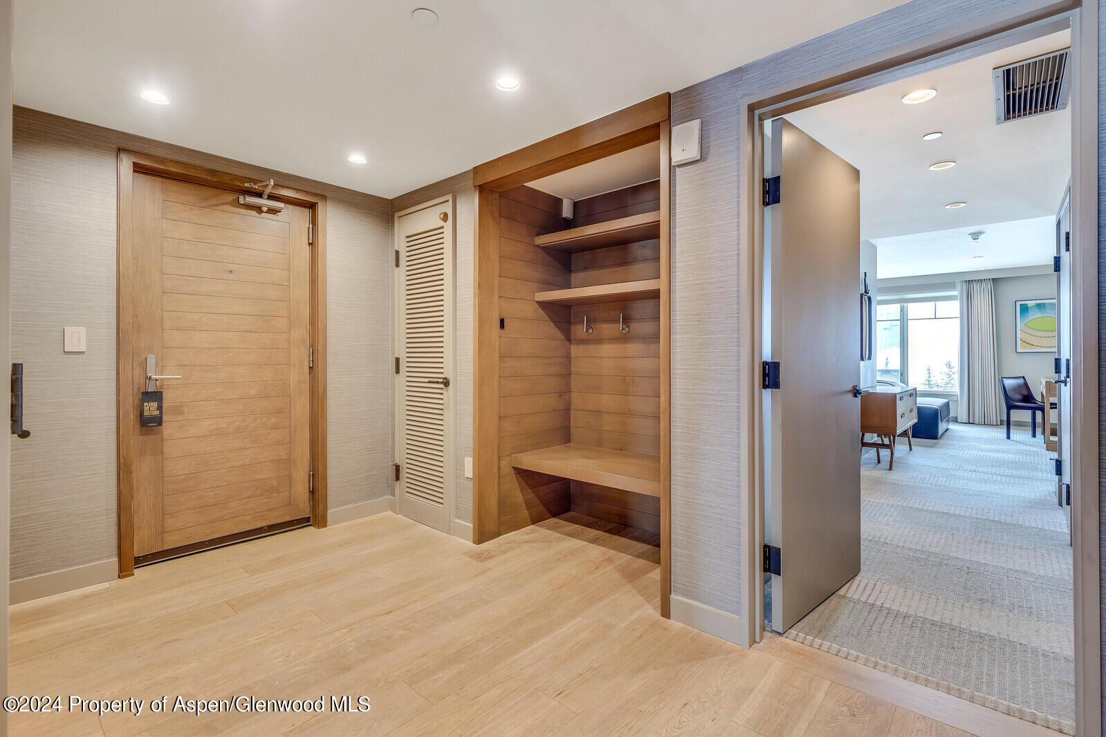 130 Wood Road, 601
