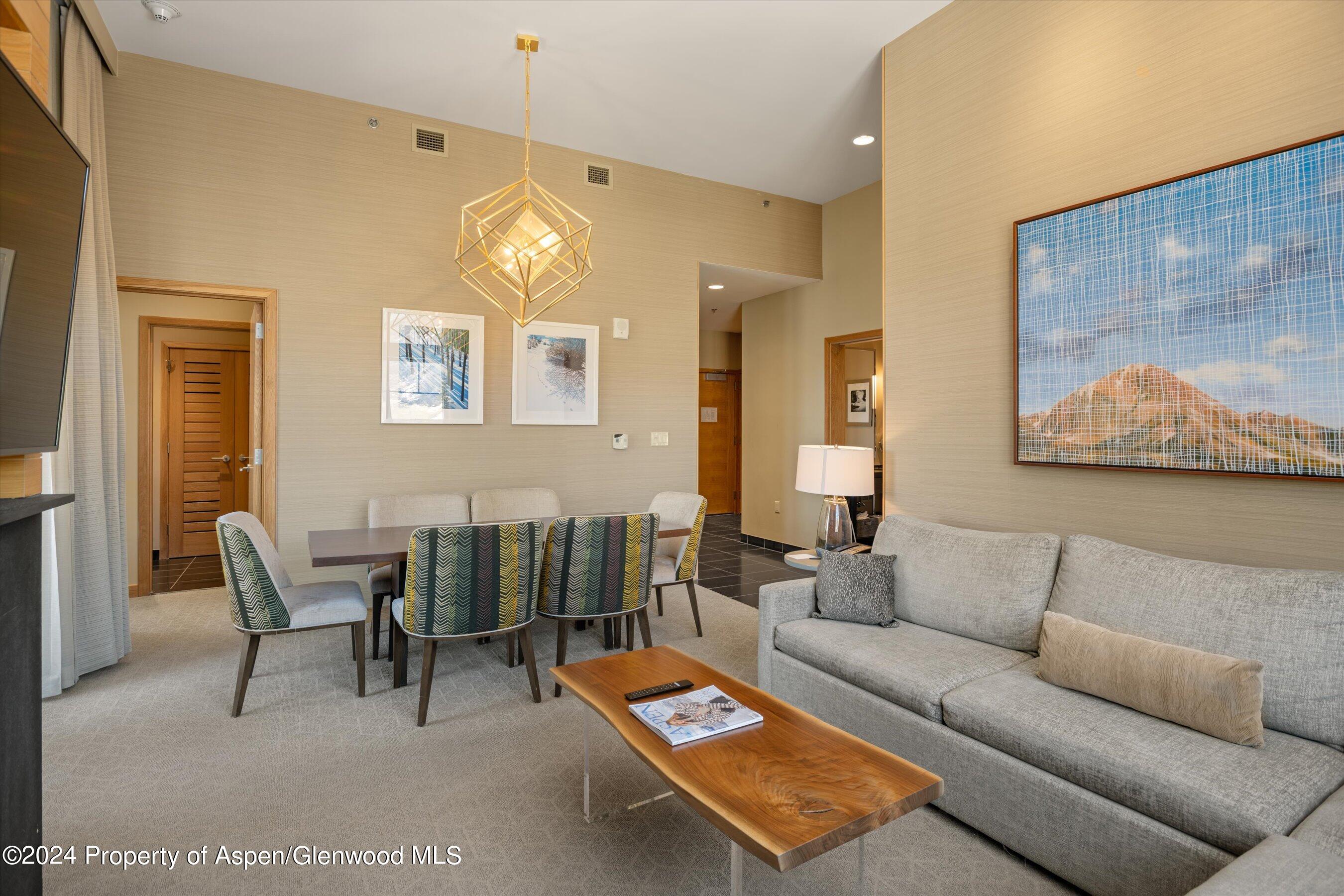 130 Wood Road, 439/441
