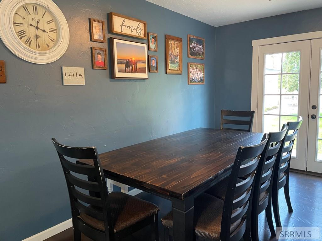 194 S Saint Charles Road