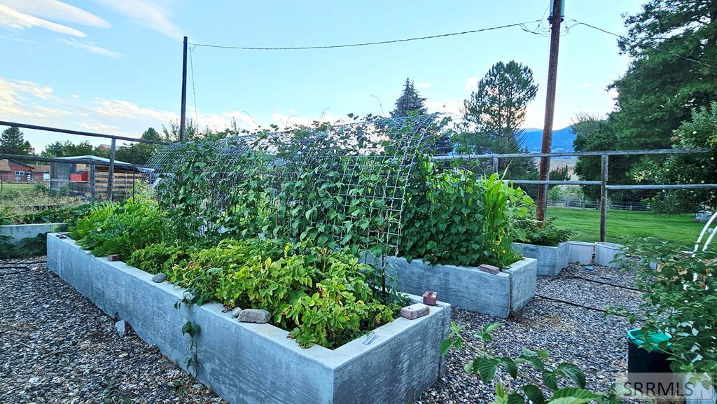 194 S Saint Charles Road