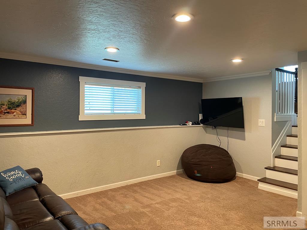 194 S Saint Charles Road