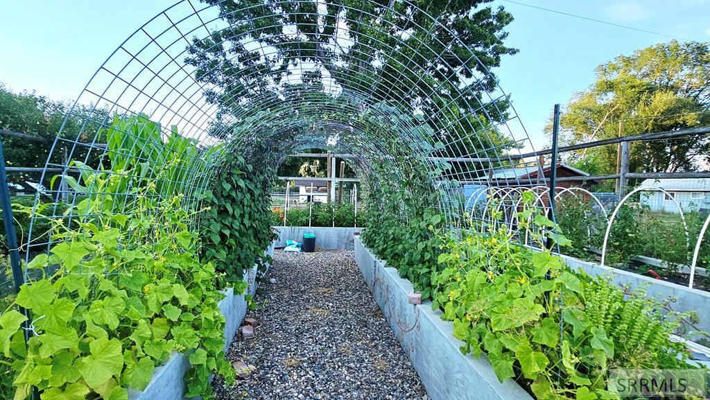 194 S Saint Charles Road