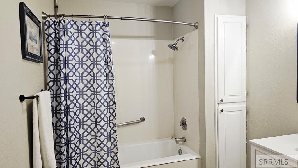 194 S Saint Charles Road