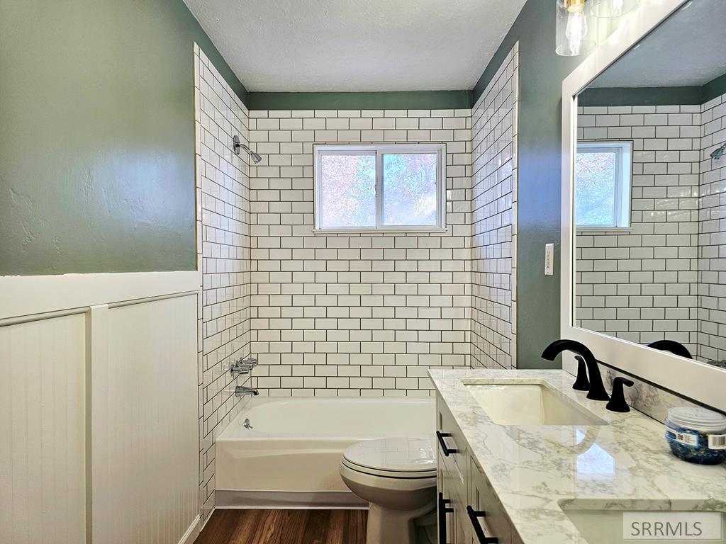 194 S Saint Charles Road