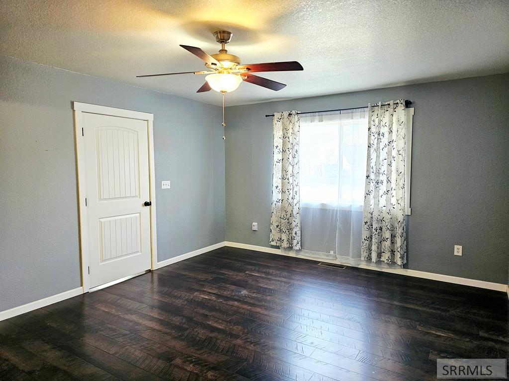 194 S Saint Charles Road