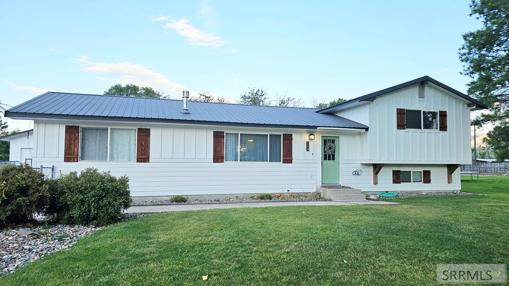 194 S Saint Charles Road