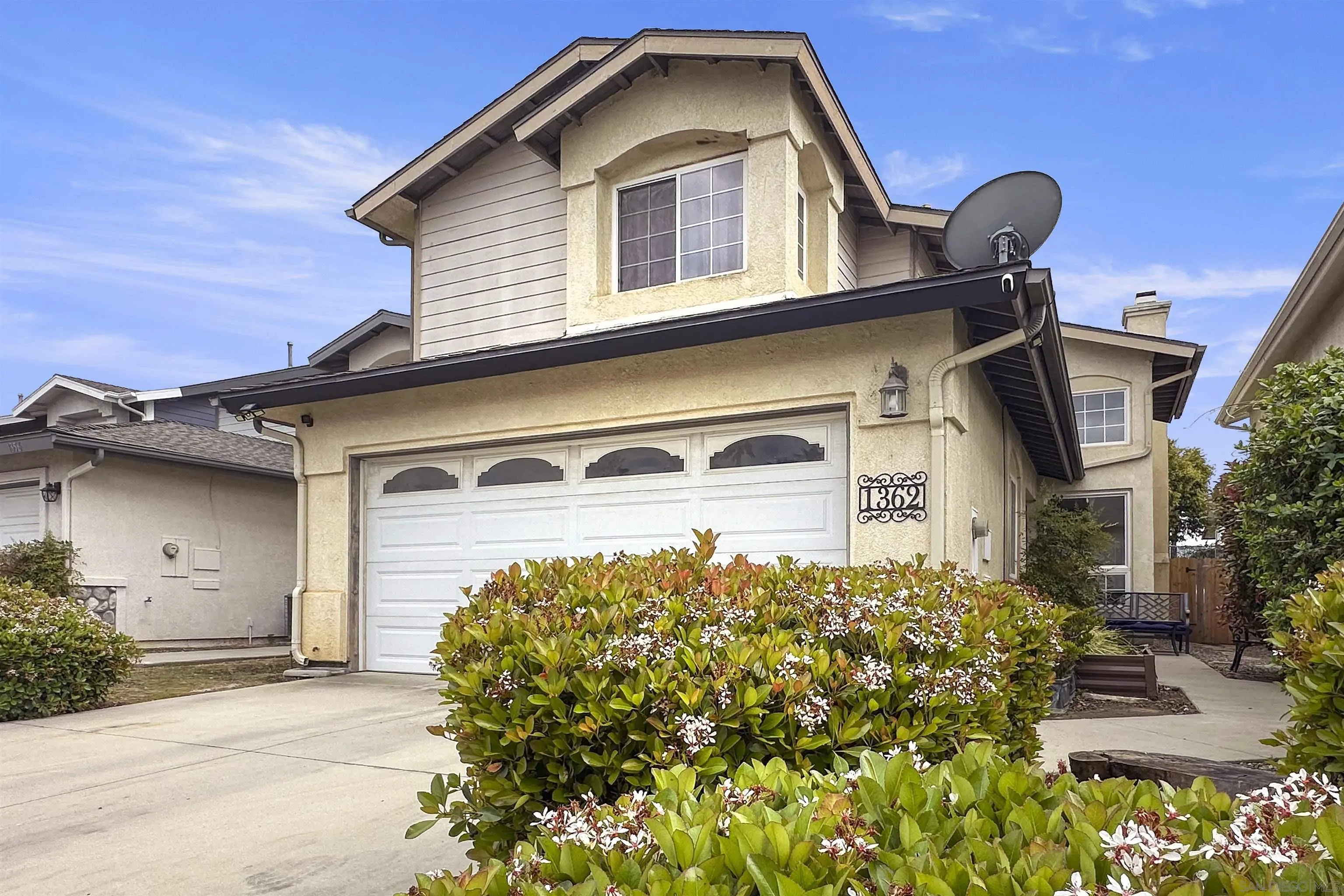 1362 Oak Village Dr